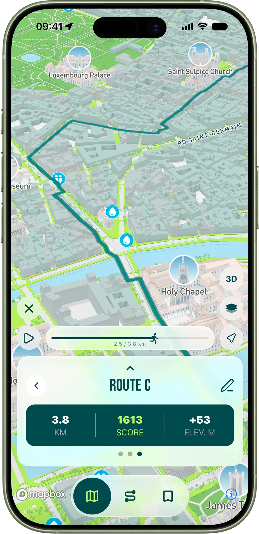 Un parcours de running noté affiché sur une carte du centre de Paris